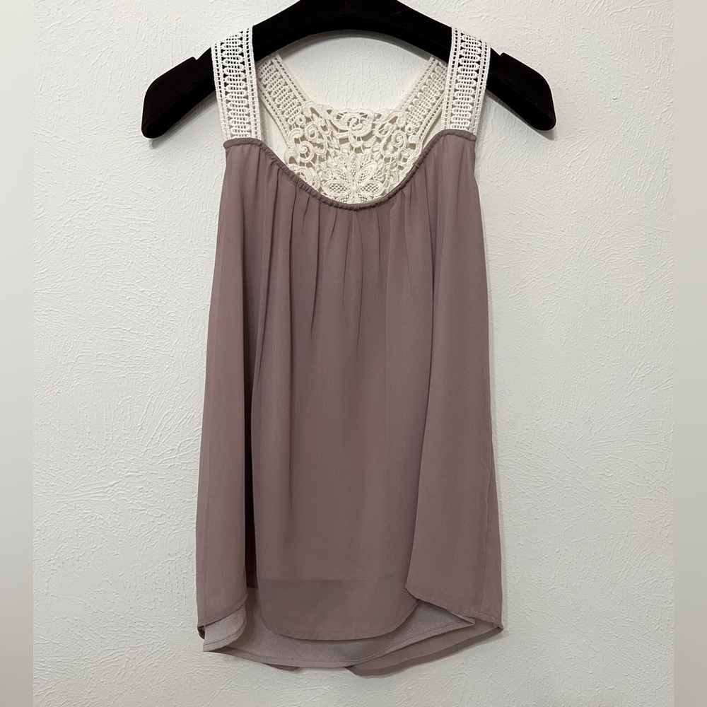Beautiful Collective Concepts Lace Top sz Small